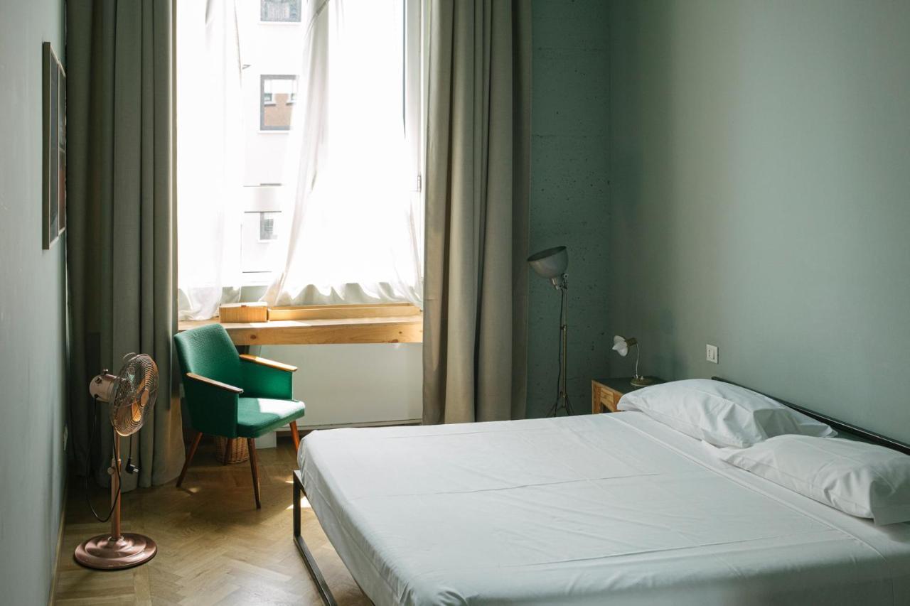 Casabase Hostel Milan Bagian luar foto